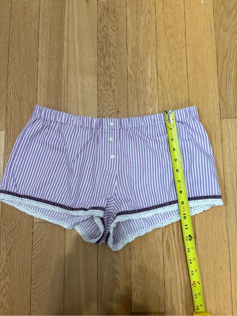 Victoria's Secret Cotton Striped Lace Pajama Shorts 2010s Vintage-Inspired M